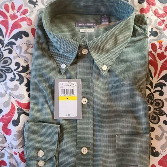 Van Heusen New Classic Fit Dressing Shirt NWT - Picture 8 of 9